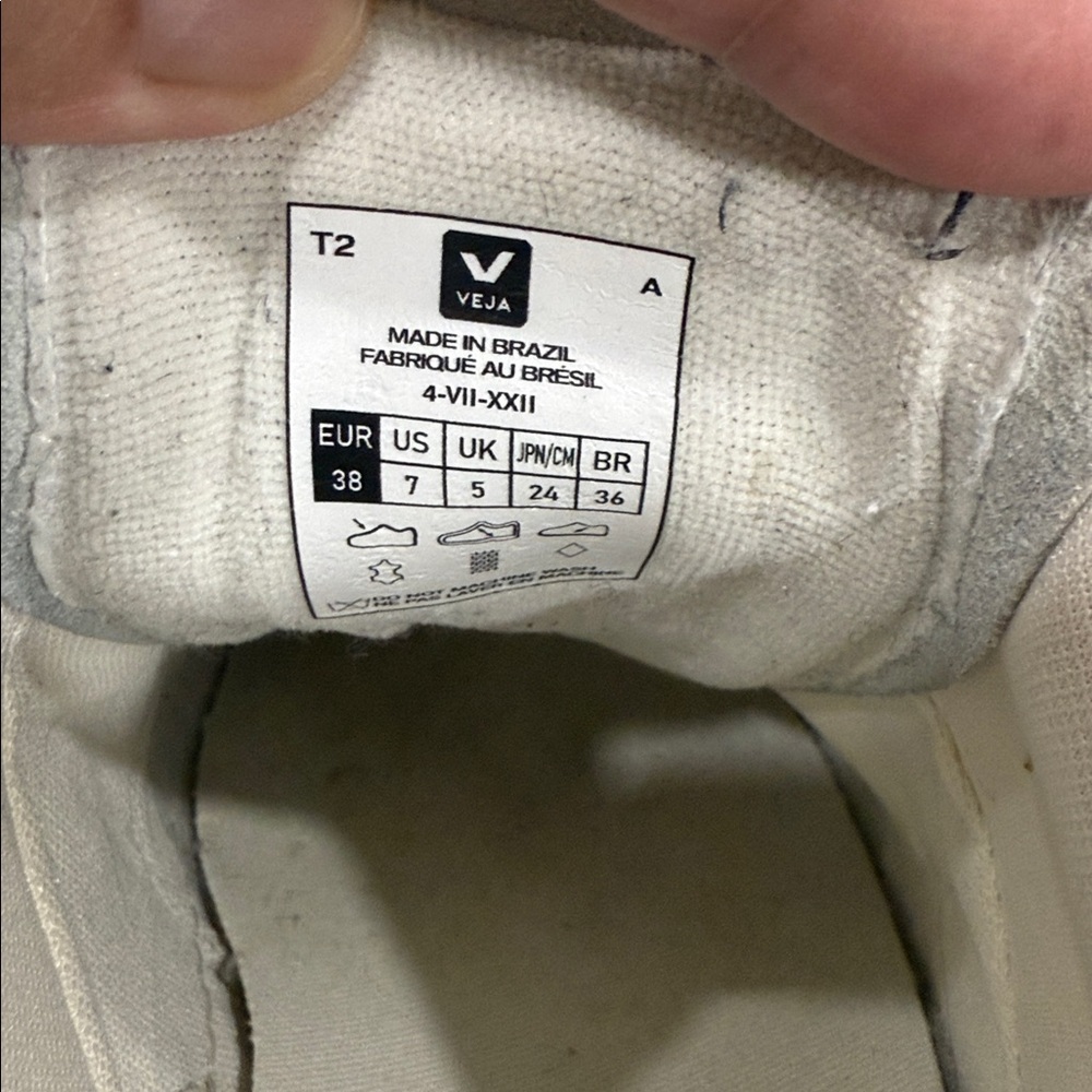 VEJA V-12 Leather Sneakers in White/Dune - Women’s Size 7 - Picture 6 of 7